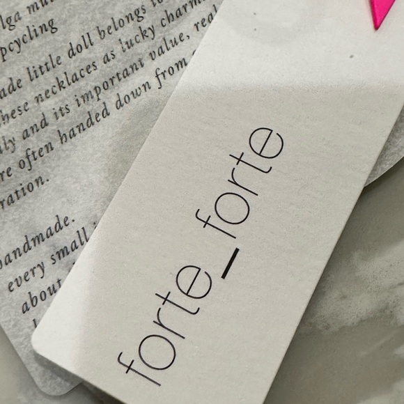 NWT Scoobydoo Choker handmade green leather & authentic river pearl Forte Forte - Picture 8 of 9